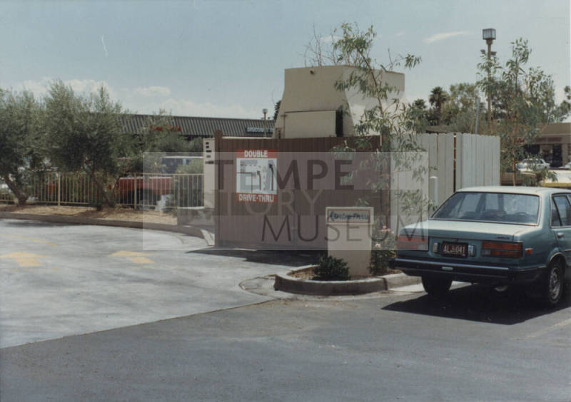 Two Pesos - 1735 East Southern Avenue, Tempe, Arizona