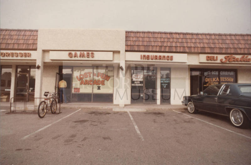 Lost 'N Fun Arcade - 2060 East Southern Avenue, Tempe, Arizona