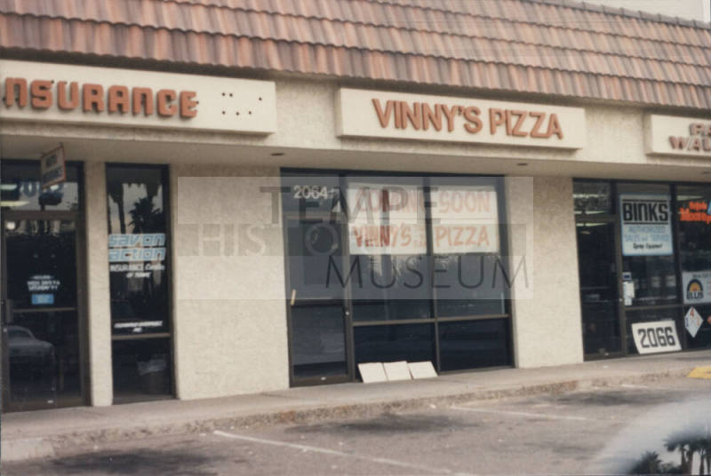 Vinny's Pizza - 2064 East Southern Avenue, Tempe, Arizona