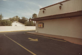 Arnold's Drive-In - 106 East University Drive, Tempe, Arizona