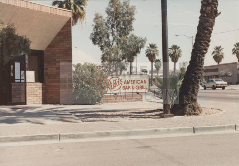 Nikki's American Bar and Grill - 120 West University Drive, Tempe, Arizona