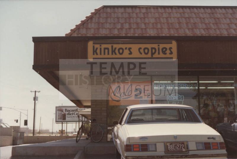 Kinko's Copies - 933 East University Drive, Tempe, Arizona