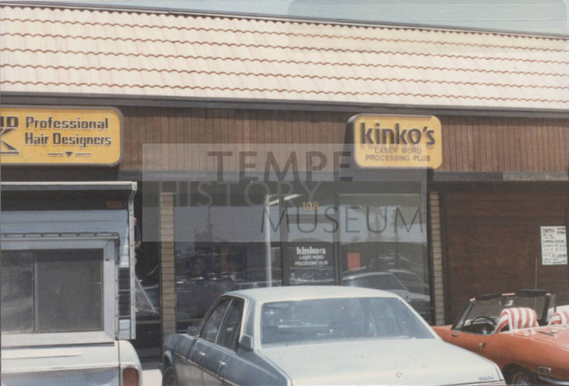 Kinko's - 933 East University Drive, Tempe, Arizona