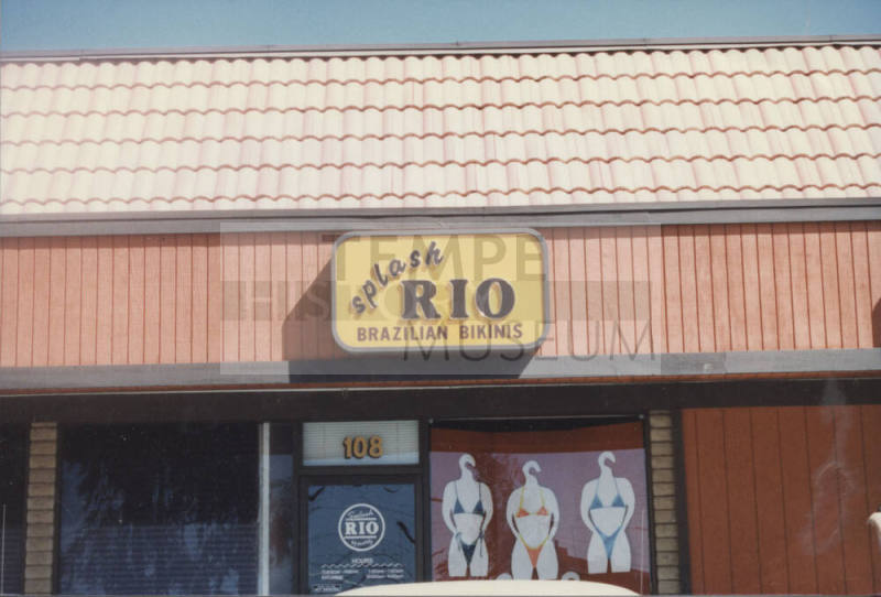 Splash Rio - 933 East University Drive #108, Tempe, Arizona