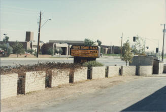 Tempe Towne Plaza - 933 East University Drive, Tempe, Arizona
