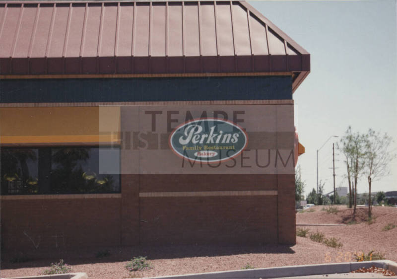 Perkins Family Restaurant - 230 West Southern Avenue, Tempe, Arizona