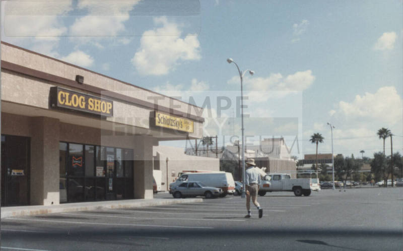 Clog Shop - 18 East 10th Street, Tempe, Arizona
