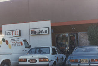 Ballons By Bubbles Of Joy - 815 South 52nd Street, Tempe, Arizona