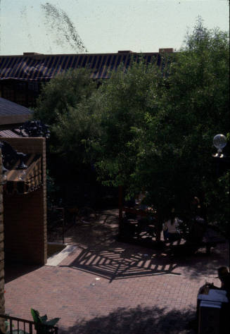 Courtyard Shops-Mill Avenue-Tempe, AZ