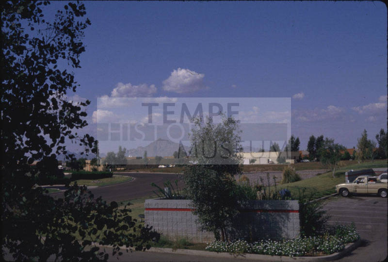 Eaton Business Park-4th St. Tempe