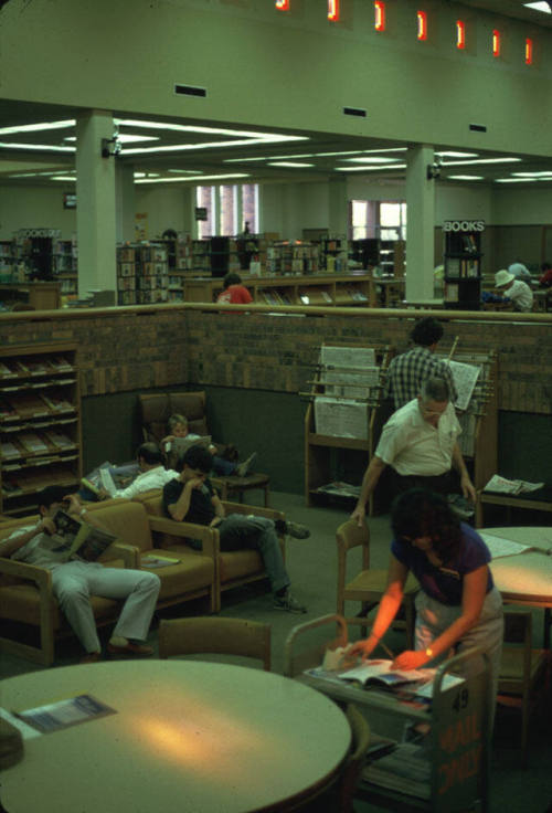 Tempe Public Library Reading Center