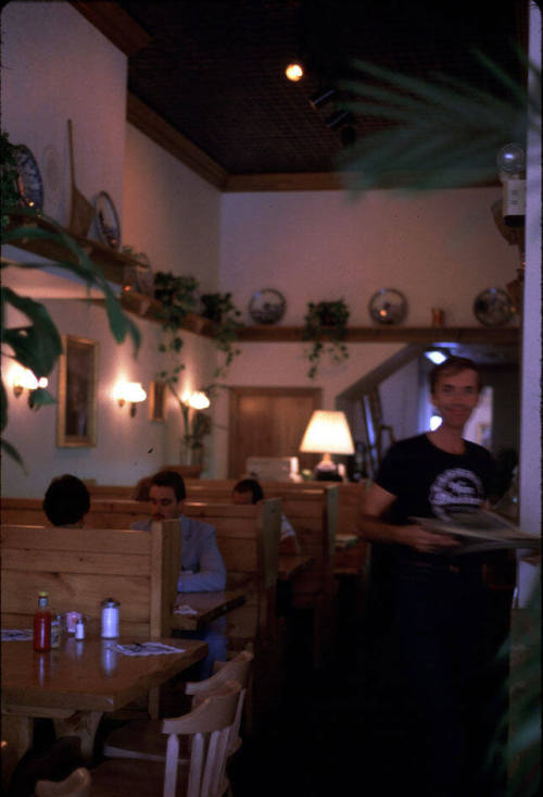 Van Doekker's Restaurant-Mill Ave