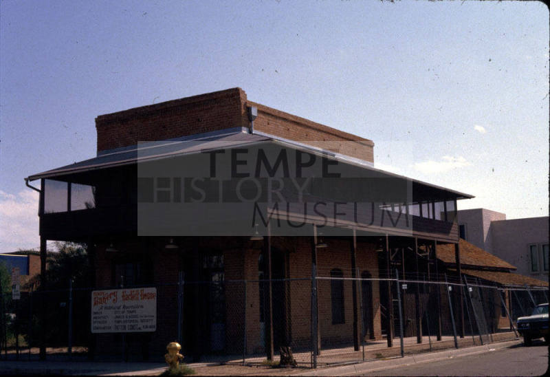 Hackett House, 4th St and Maple- Tempe