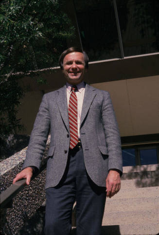 Harry Mitchell, Tempe Mayor
