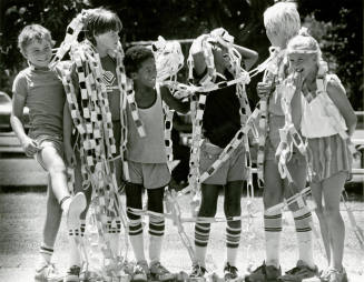 Boys and Girls Club 1000 Yd. Paper Chain