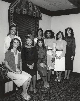 Fiesta Bowl Queens Pose for Photograph