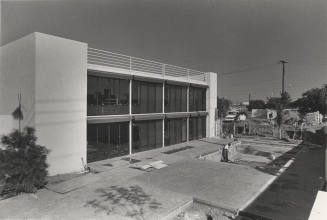South View of Arizona State University Solar House