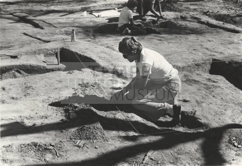 Arizona Archaeologists Work on a "Dig"