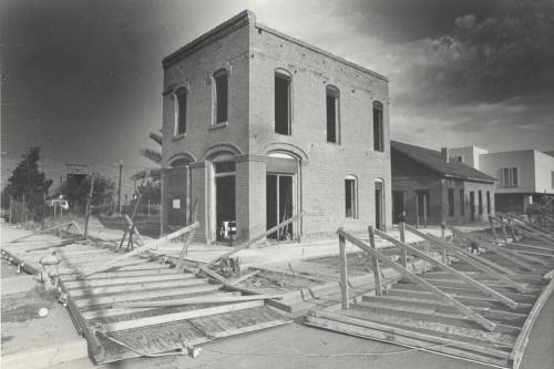High Winds Down Hackett House Barricades