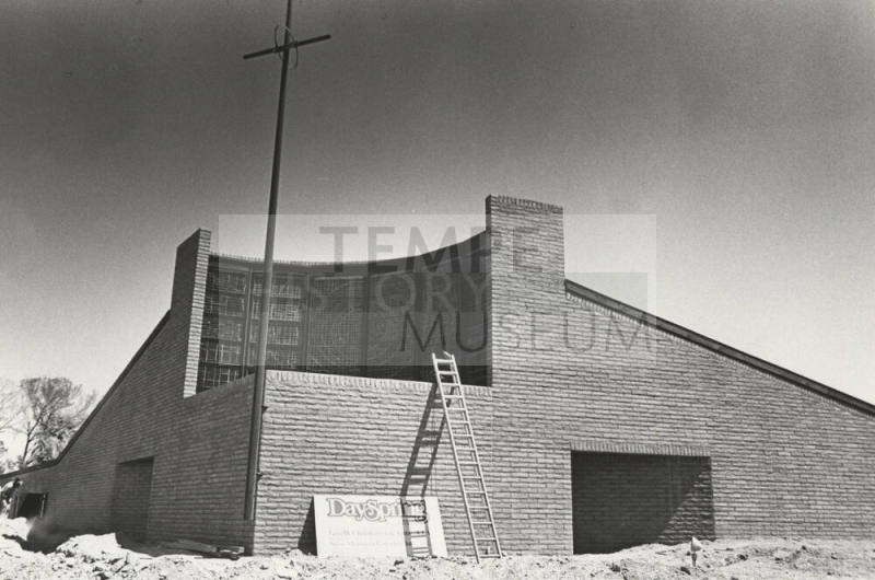 Dayspring United Methodist Church- 1365 E. Elliot Rd
