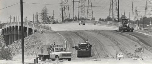 Finishing New Hayden Bridge Approach