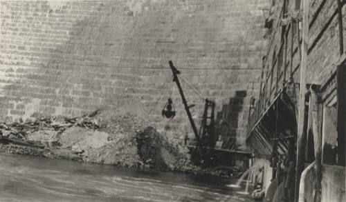 Photo- construction at the Roosevelt Dam