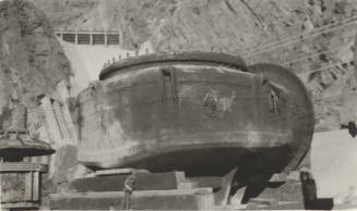Photo- Old balanced valve at Roosevelt Dam