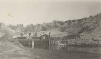 Photo- Power Canal, entrance of pinto syphon- vertical grates