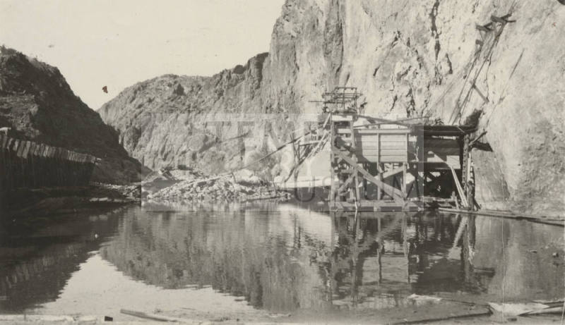 Photo- construction at Mormon Flat