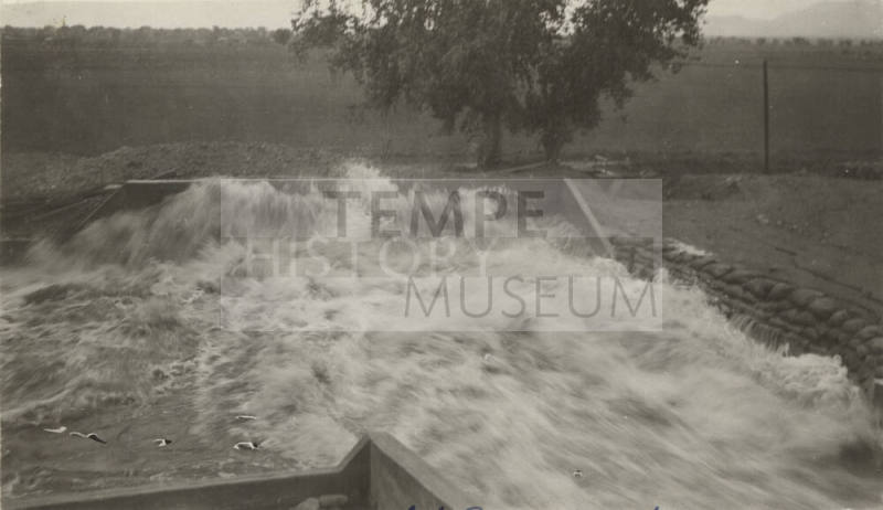 Photo- South Consolidated Power Plant- water discharge