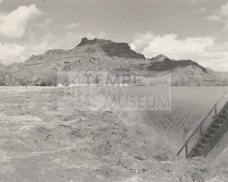 Photo- View of the Granite Reef Diversion Dam during a flood stage