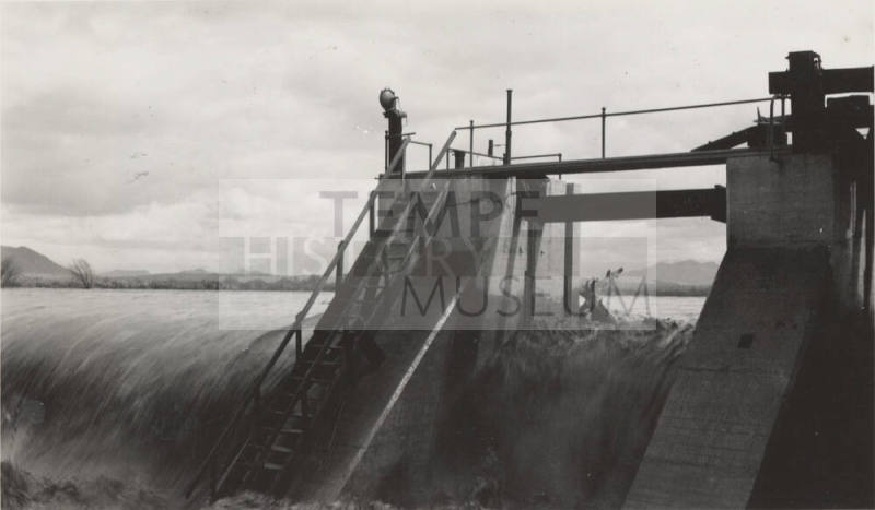 Photo-View of water flowing over the Granite Reef Diversion Dam