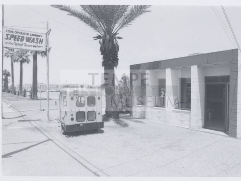 Speed Wash Laundry - 628 East Apache Boulevard, Tempe, Arizona