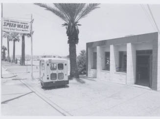 Speed Wash Laundry - 628 East Apache Boulevard, Tempe, Arizona