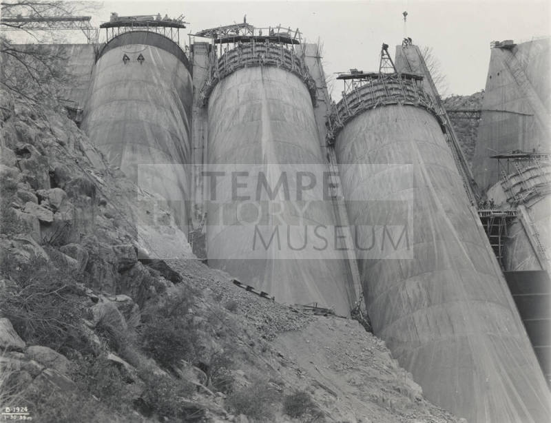 Photo-Partial view of the construction of three of the Bartlett Dam's buttresses