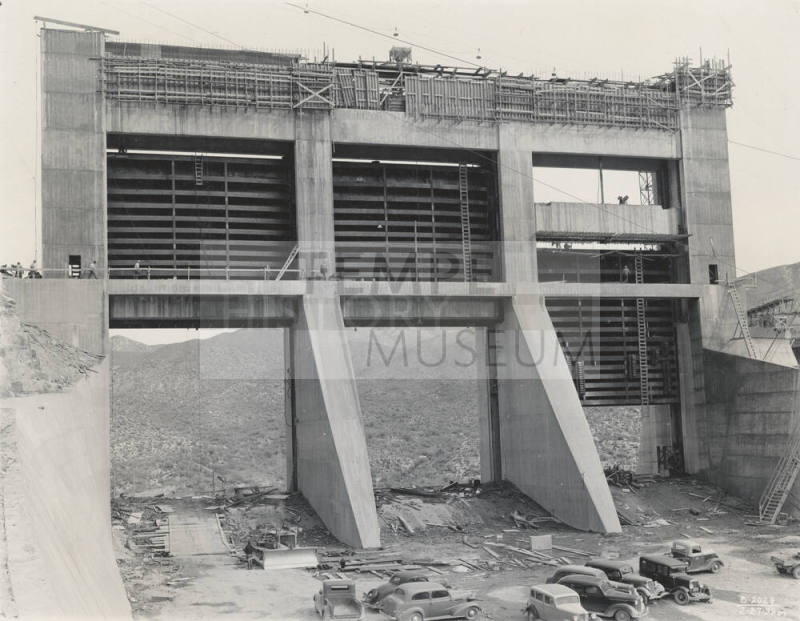 Photo- View of spillway and spillway gates opening at Bartlett Dam