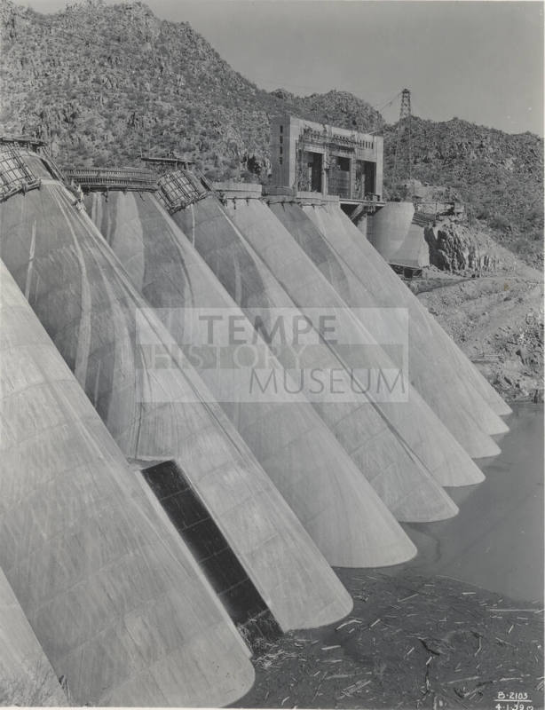 Photo- View of the construction of Bartlett Dam and the use of the arched forms