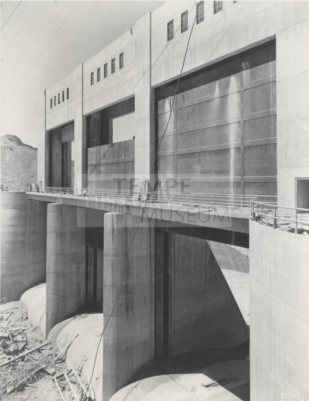 Photo- View of Bartlett Dam's three spillway gates