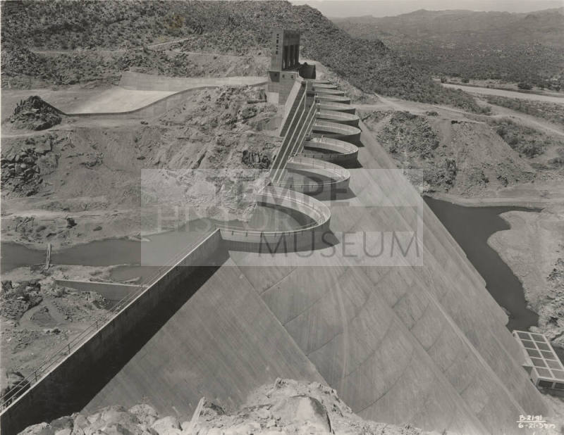 Photo-Overview of completed Bartlett Dam