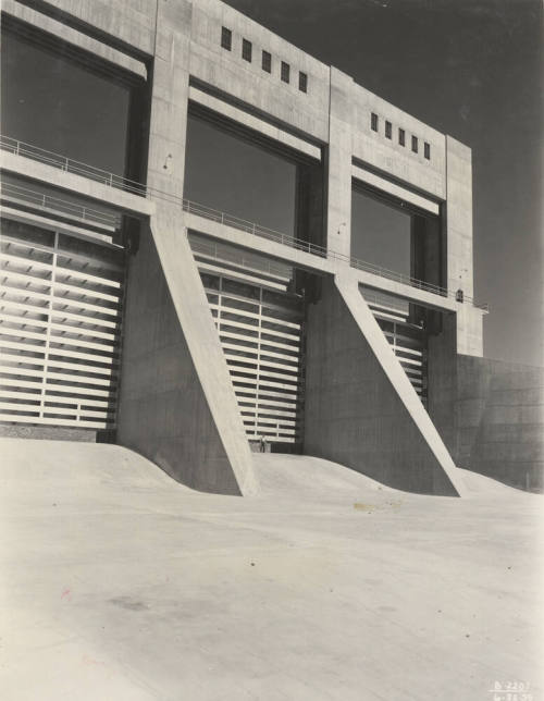 Photo-View of completed Bartlett Dam spillway