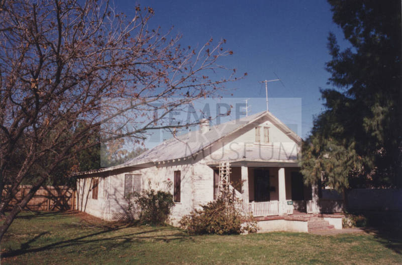 Hiatt/Barnes House, 1104 South Ash Avenue Tempe - AZ
