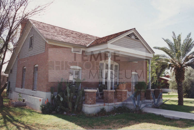 Sampson / Tupper house / 601 West 3rd Street, Tempe, AZ