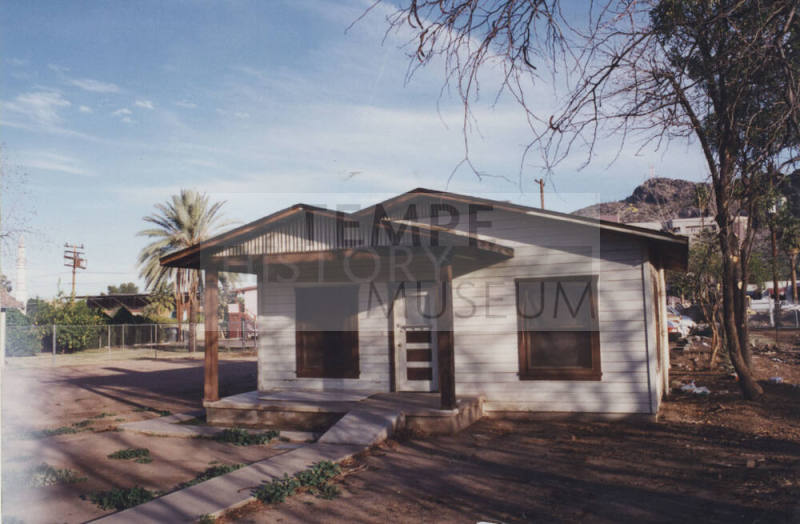Stolberg Cottage; 220 East 7th Street, Tempe, AZ