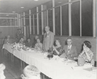 John B. Mills speaks to Memorial Union Fund Drive committee members