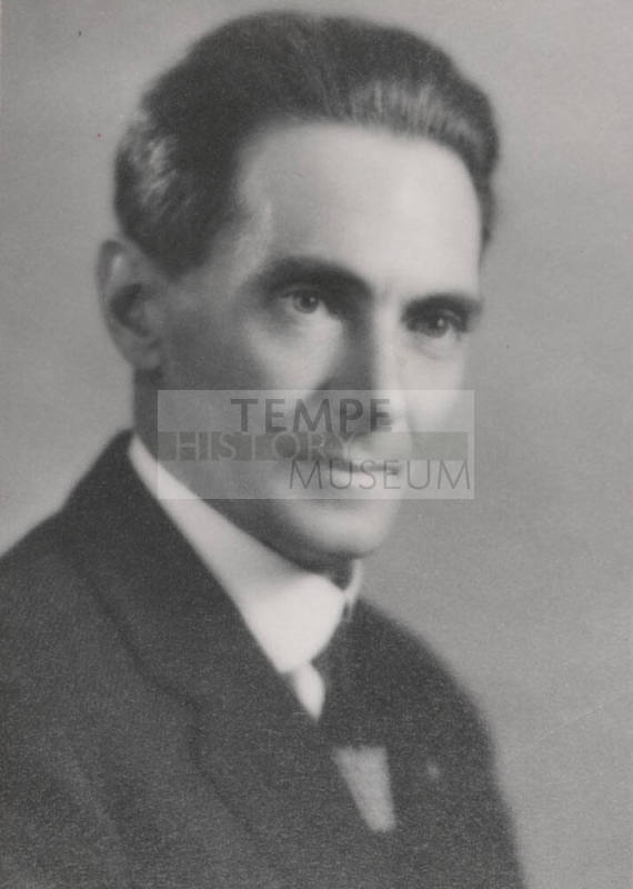 Robert Krause, Dining Hall chef, 1917-1944