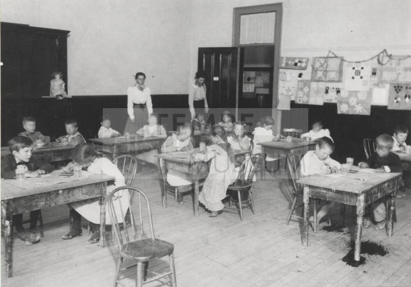Normal School,  Elementary School art class