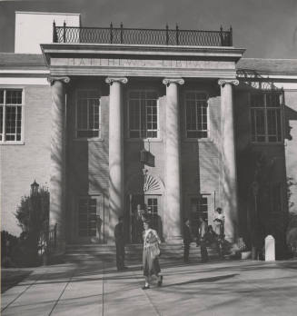 Front entrance to Matthews Library