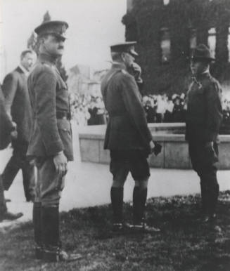 Military dignitaries visit Tempe Normal School in 1920