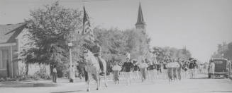 Homecoming Parade on 8th Street (later University Drive)