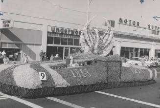 Parade float celebrating 89 years of school